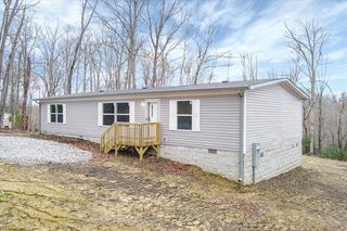 750 Maple Branch Rd, Sparta, TN 38583
