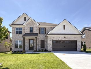 110 Harlinsdale Blvd #88, Gallatin, TN 37066