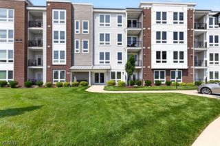1 Vanderbilt Blvd BLDG 1 #303, Florham Park, NJ 07932