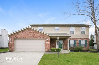 12207 Southcreek Ct, Indianapolis, IN 46236
