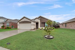 130 Waxberry Dr, Fate, TX 75189