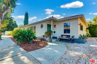 5003 Alhama Dr, Woodland Hills, CA 91364