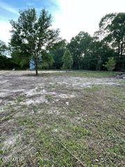 28 D Bales Rd, Picayune, MS 39466
