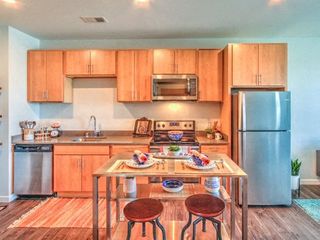 2141 S  Robinson Ave #A201, Milwaukee, WI 53207