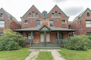 511 W  Delaware Ave, Toledo, OH 43610