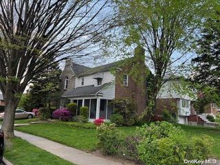 143-15 29th Road, Flushing, NY 11354