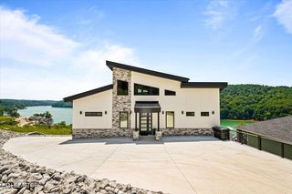 502 Cameron Loop, La Follette, TN 37766