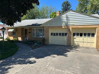 2417 Mershon St, Saginaw, MI 48602