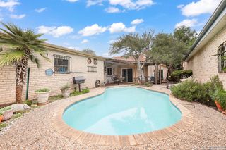 346 FENWICK DR, Windcrest, TX 78239