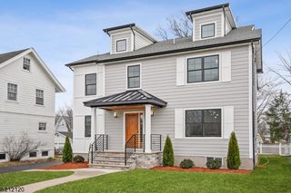18 Columbus Ave, Montclair, NJ 07042