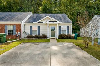 248 Dry Branch Ct, Greenwood, SC 29649