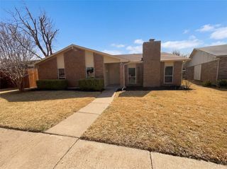 3070 Tres Logos Ln, Dallas, TX 75228