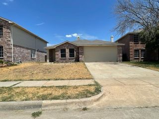 5413 Emmeryville Ln, Fort Worth, TX 76244