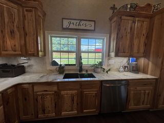 147 Black Ridge Rd, Lynnville, TN 38472