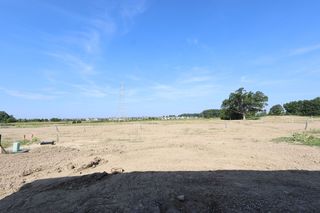 5882 Creekview Dr, Powell, OH 43065