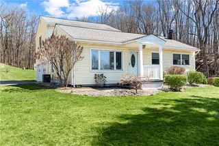 1245 Mars Evans City Rd, Evans City, PA 16033