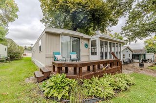 92 Rohr St #19, Arnolds Park, IA 51331
