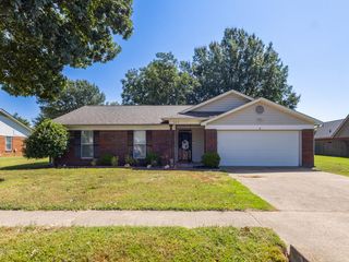 507 Countryside Dr, Marion, AR 72364
