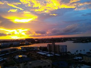 7300 Sun Island Dr S #1701, South Pasadena, FL 33707