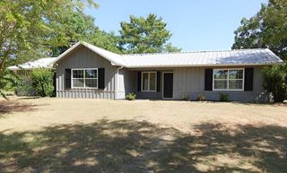 309 Yupon Acres Rd, Huntington, TX 75949