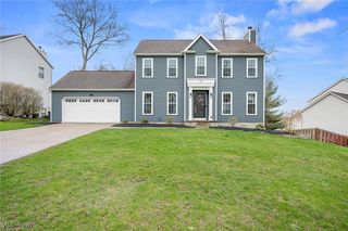 591 Oakcrest Dr, Wadsworth, OH 44281
