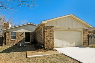 505 Plainview Dr, Mansfield, TX 76063