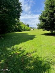 7224 Glen Edward Dr, Corryton, TN 37721