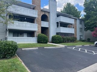 2310 Wood Gate Ln, Salem, VA 24153