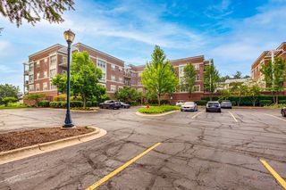 310 E  Church St #201, Libertyville, IL 60048