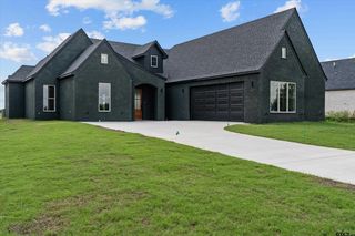15688 County Road 436, Lindale, TX 75771