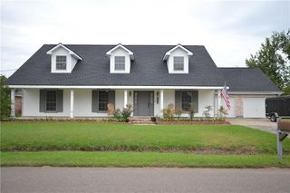 105 Lori Ct, Luling, LA 70070