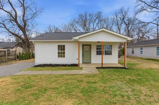 507 E  State St, Murfreesboro, TN 37130