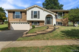 4763 Cactus Wren Ct, Saint Louis, MO 63128