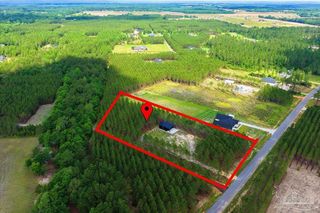 8975 Sage Forest Ln, Milton, FL 32571