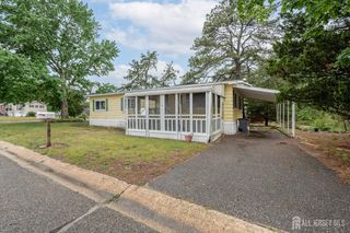 48 Beaver Ave #A, Manchester Township, NJ 08759