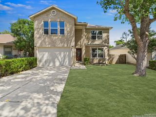 9506 Bending Crest, San Antonio, TX 78239