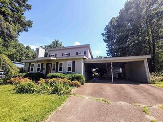 1019 Austin St, Camden, AR 71701