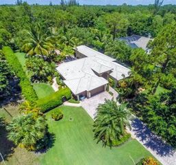 5809 NW 69th Way, Parkland, FL 33067