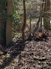 Central St, Manville, RI 02838