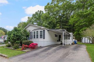 85 Sherwood Valley Ln, Coventry, RI 02816