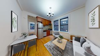 245 W  51st St #211, New York, NY 10019