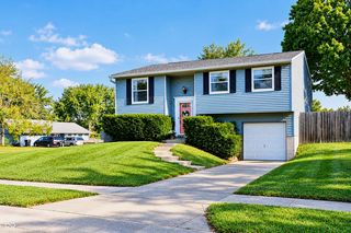 5302 Brazos Dr, Indianapolis, IN 46237