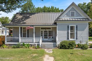104 Hightower St, Sardis, MS 38666