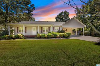 528 Ridgewood Dr, Remlap, AL 35133