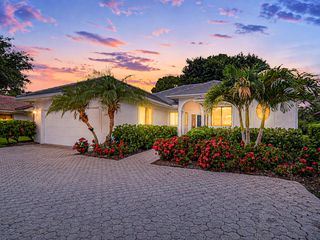 3390 SE Putnam Court, Stuart, FL 34997