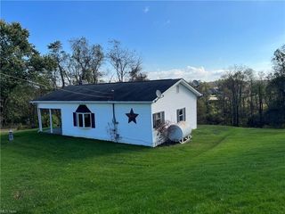 4356 County Road 15, Rayland, OH 43943