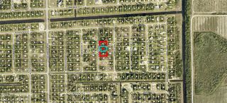 519-521 Ensley Ave S, Lehigh Acres, FL 33974
