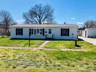 702 W  Elm St, Chillicothe, IL 61523