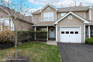 66 Twin Ponds Drive, Kingston, NY 12401