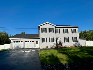 56 Angel Circle, Augusta, ME 04330